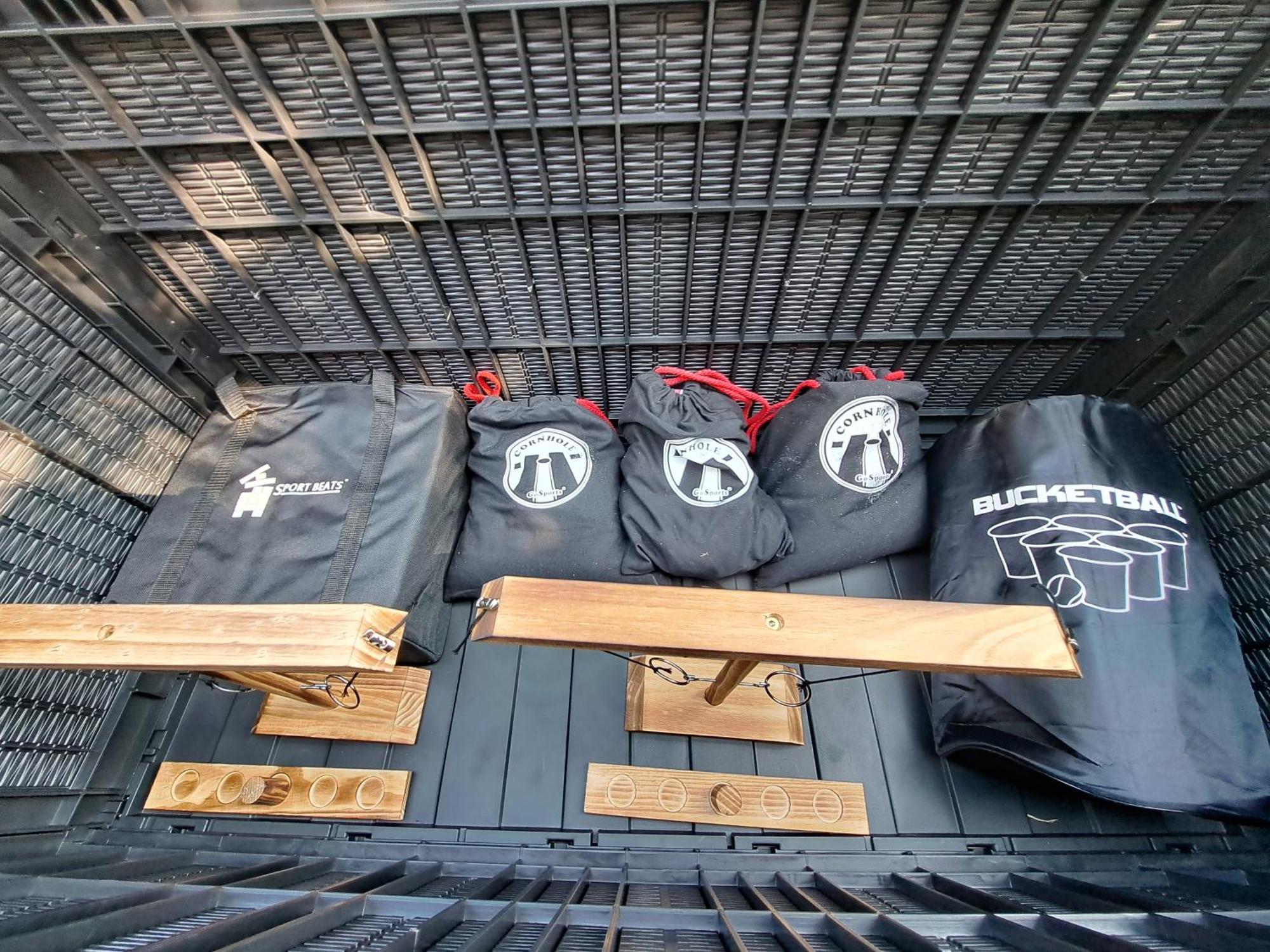 The Container Retreat @ 290 Wine Trail #10 Welcome Friends! Hye Екстер'єр фото
